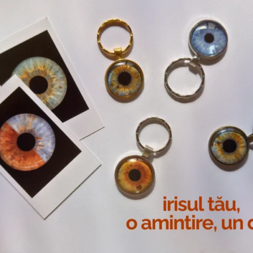 Colectie bijuterii cu iris PREYE - brelocuri in trei culori, pandantiv pe snur negru si printuri foto iris personalizate