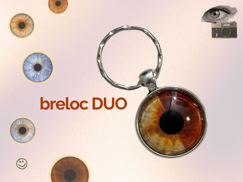 Bijuterie iris DUO PREYE cu fotografie macro de ochi căprui în breloc cu montura argintie